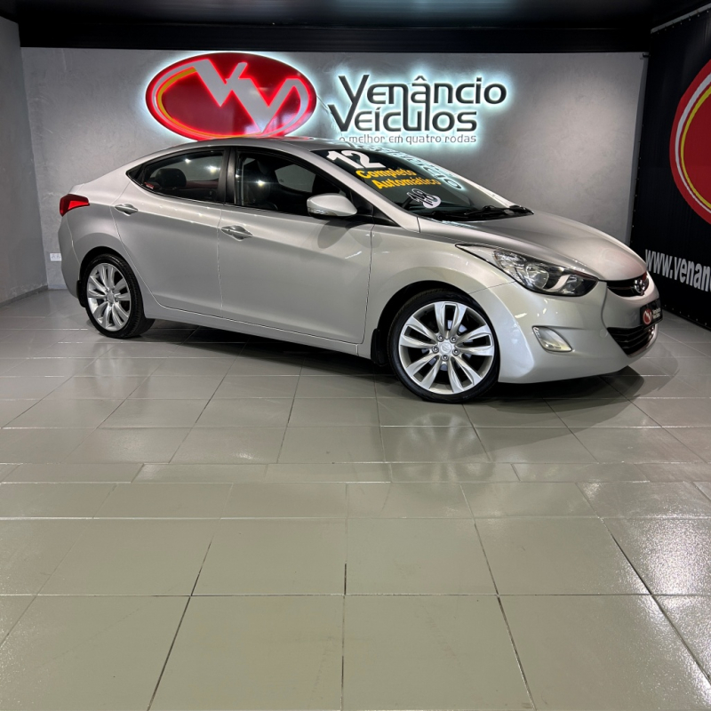 ELANTRA 1.8 GLS