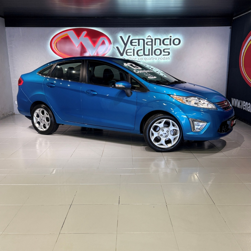 NEW FIESTA 1.6 SE SEDAN